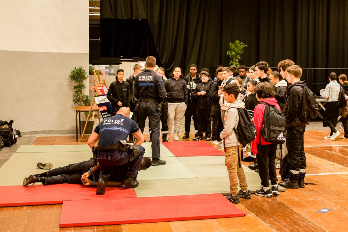 Forum des métiers de la justice de la sécurité et de la défense - Ville ...